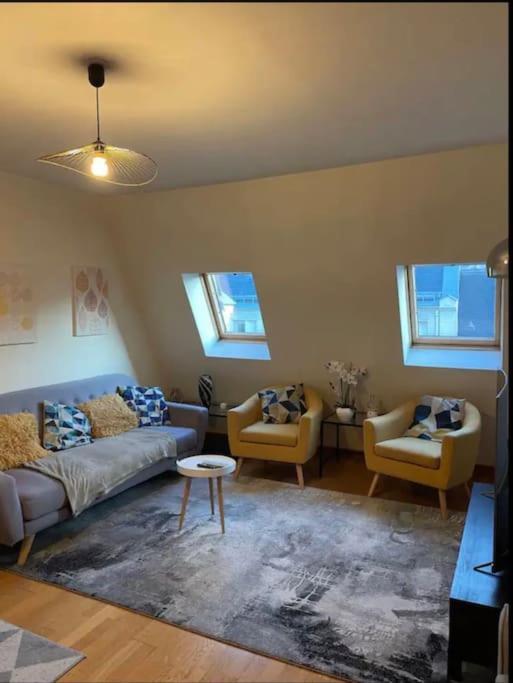 Quiet And Spacious Apartment Near Champs Elysees Parijs Buitenkant foto