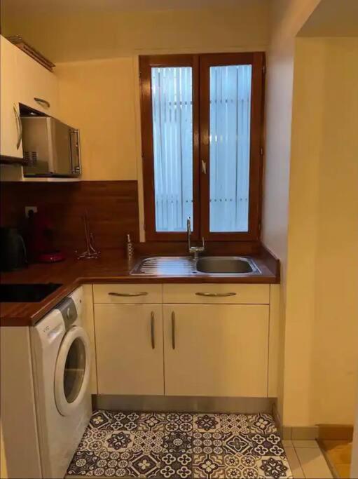 Quiet And Spacious Apartment Near Champs Elysees Parijs Buitenkant foto