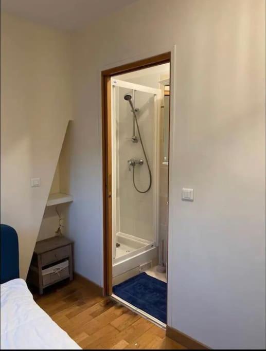 Quiet And Spacious Apartment Near Champs Elysees Parijs Buitenkant foto